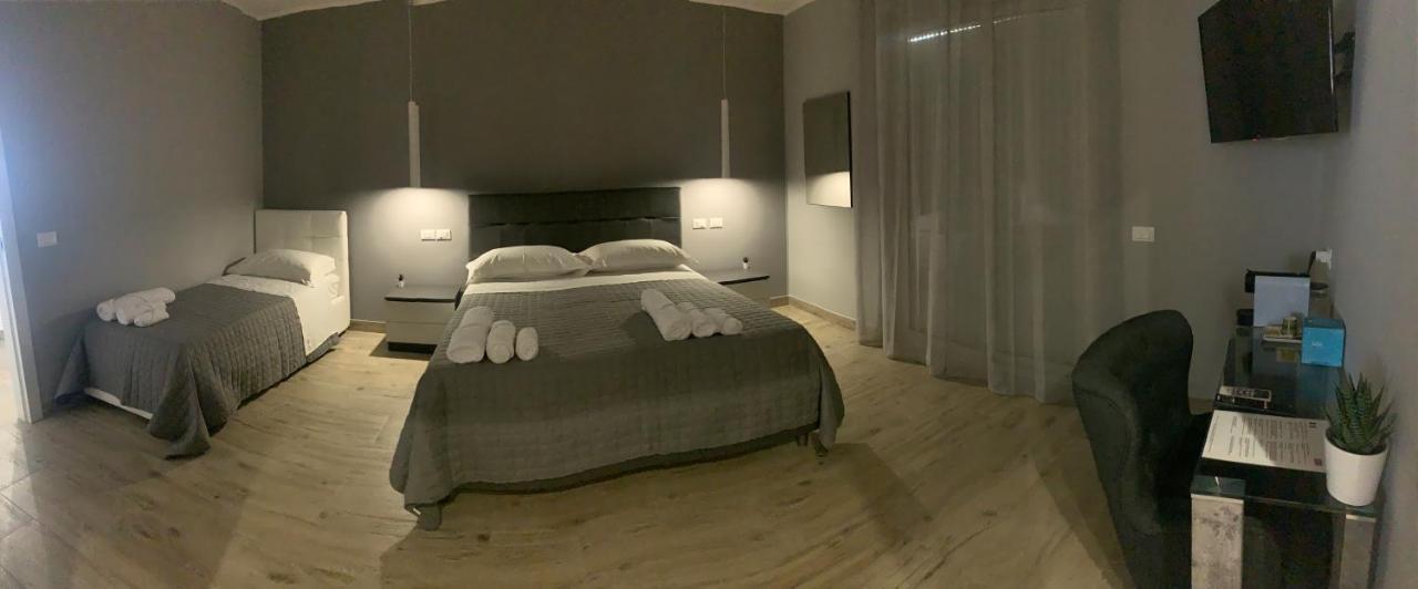 Aqua B&B - Rooms And Apartments Milazzo Kültér fotó